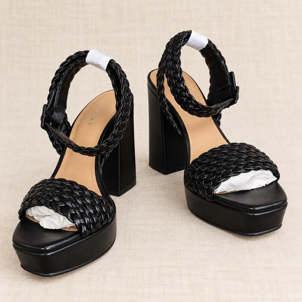 Lisa Vicky Jewel-V Sandals Womens 8.5 M Black Braided Platform Heel